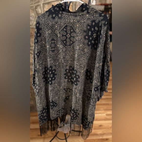 BONGO Plus 2X Paisley Fringe Kimono Cardigan Black Tan Boho Open Front - Picture 2 of 5